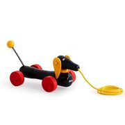 引いて遊ぶクラシックな木製玩具！ ”BRIO（ブリオ）”ダッチー