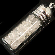 天然石チップ お守り瓶キーホルダー クリスタル水晶(Crystal quartz)