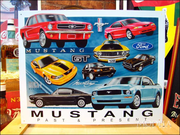 アメリカンブリキ看板 フォード マスタング絵で見る年表