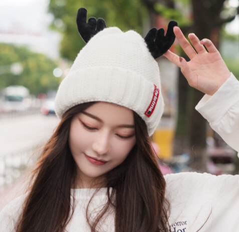 秋新作 レディース 帽子 キャップ ニット帽 可愛い セレブ クリスマス ファッション雑貨 株式会社 Tokyo Plenza 問屋 仕入れ 卸 卸売の専門 仕入れならnetsea