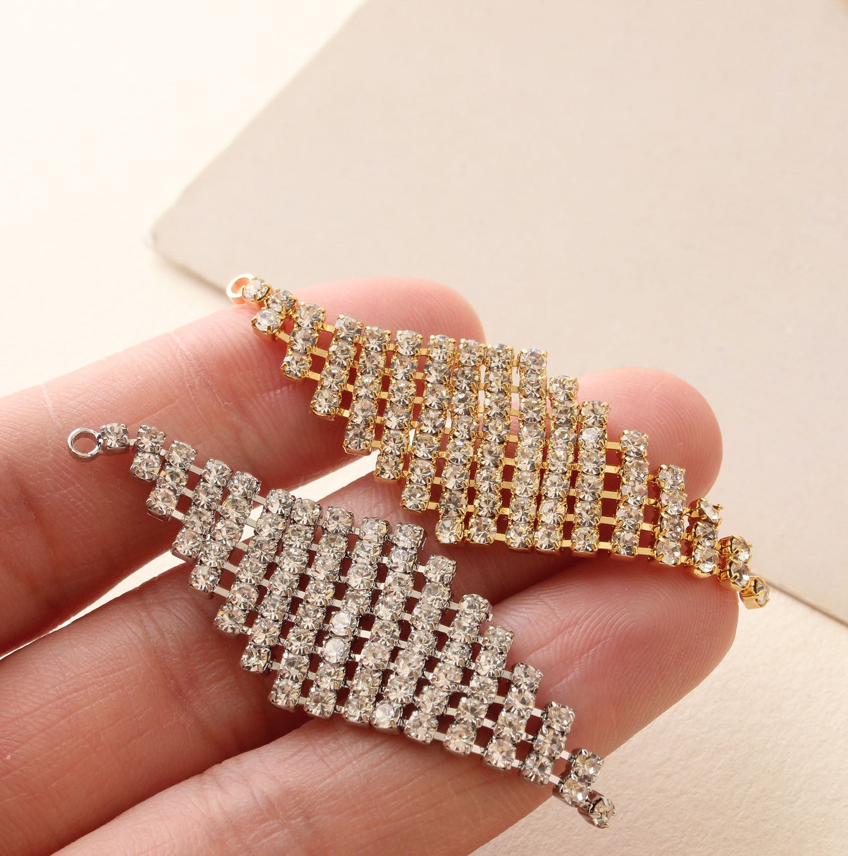 新品 銅材質鍍18k金 輝くダイヤモンド 菱形 イヤリング用ペンダント アクセサリーパーツ 雑貨 株式会社嘉之会 問屋 仕入れ 卸 卸売の専門 仕入れならnetsea