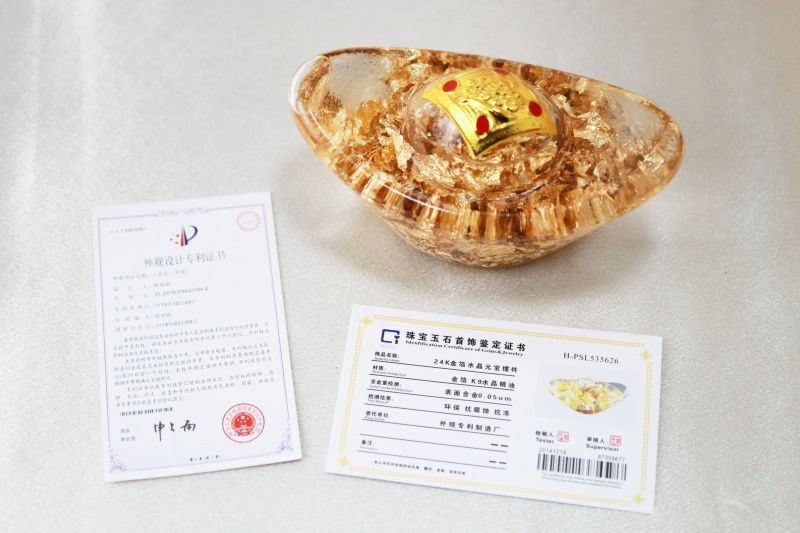 福袋 金箔 黄金の福袋 現品限り】置物 風水 運気 金運 幸運 幸福 開運 服＆ファッション小物