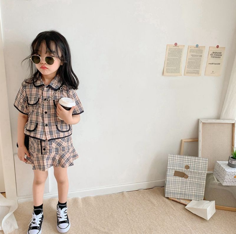 人気商品 女の子 チェック柄 半袖 上着 スカート 2点セット 夏服 新作 子供服 3-8歳 韓国子供服