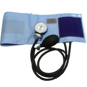ＦＯＣＡＬ　アネロイド血圧計　ＦＣ-１００Ｖ　ナイロンカフ　スカイブルー