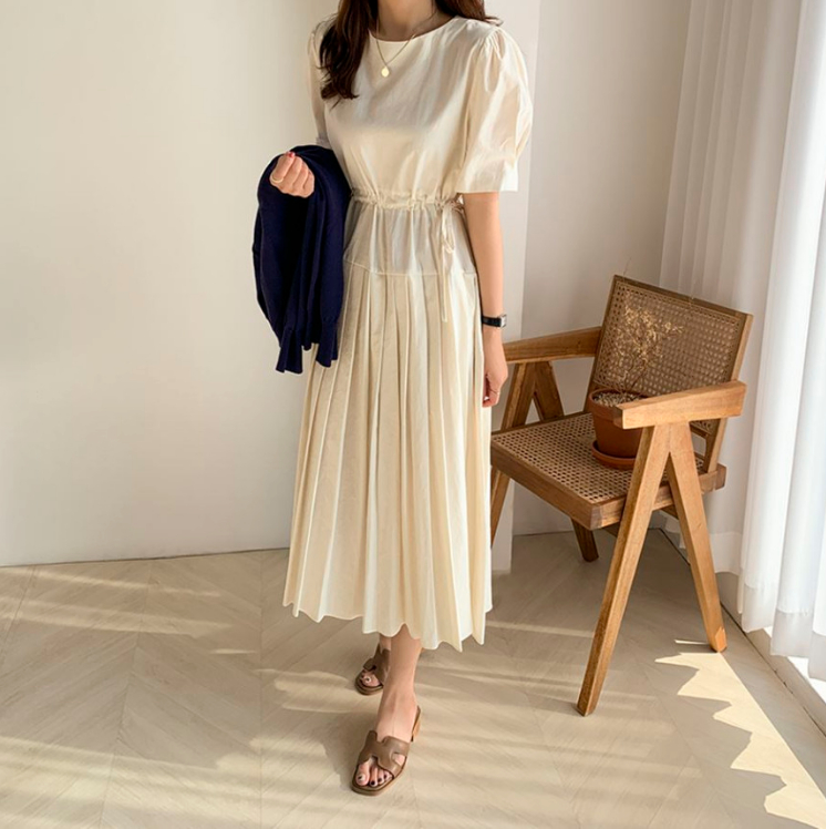 人気のあるデザイン ラウンドネック パフスリーブ プリーツ ワンピース 韓国ファッション レディース アパレル エスペランス 合同会社 問屋 仕入れ 卸 卸売の専門 仕入れならnetsea