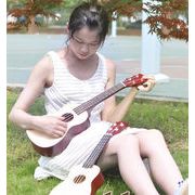 テクニックいらずで、オシャレに見える 大人気 ウクレレ 大人 男女兼用 学生 小型ギター 21インチ 木製