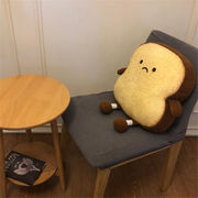 パン クッション リビングルーム 装飾 大人気 漫画 可愛い 抱き枕 人形 腰枕