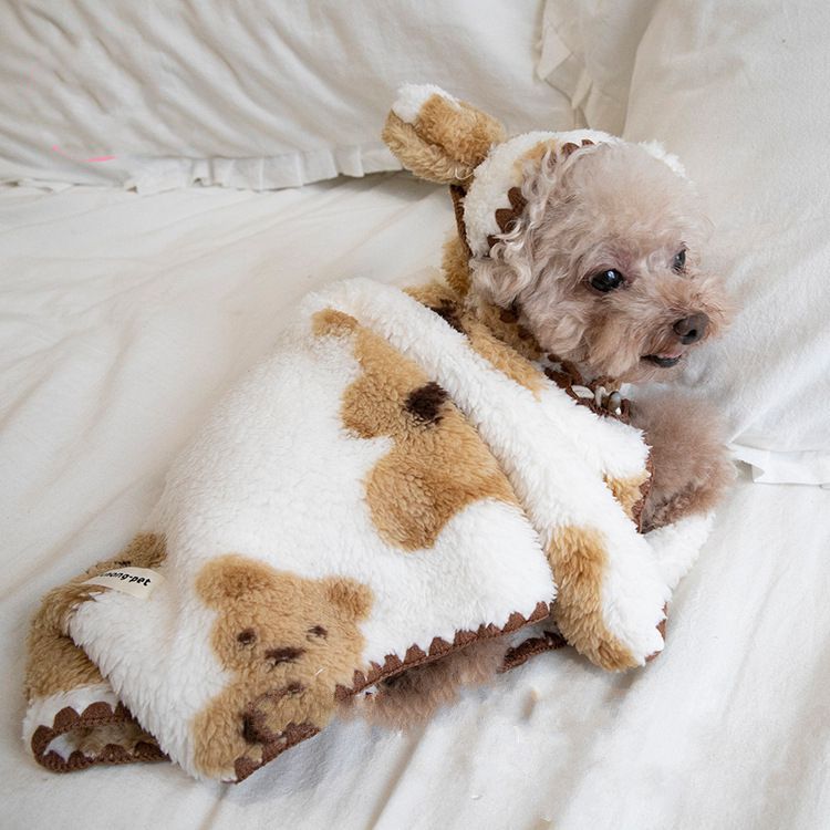 可愛いペットブランケット パジャマ　クマさん　熊　寝袋 　犬　犬服　ペット　ペット用品