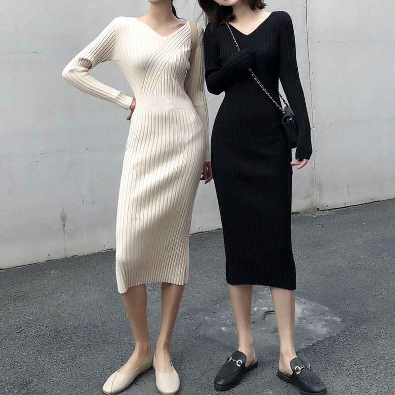 2021レトロVネック修理ニットピット長袖ドレス女性ボトムリングセータースカートの新しい韓国