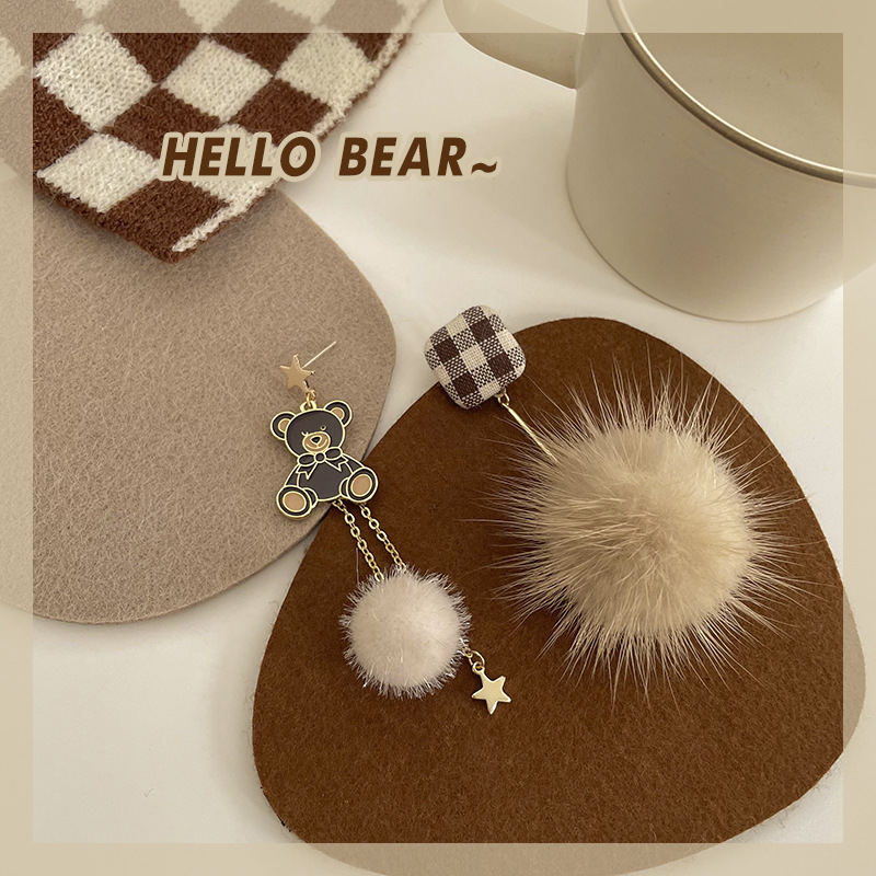 秋冬新作 かわいいクマのイヤリング 非対称 イヤリング ロングピアス 韓国 ファッション アクセサリー