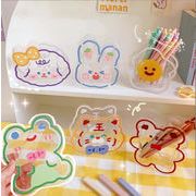 ★文具★　筆筒　文具収納　可愛い　アクリル　透明ペン入れ　デスク収納