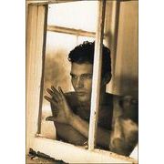 ポストカード モノクロ写真「窓辺の男性」