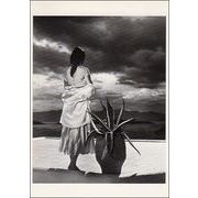 ポストカード モノクロ写真「コルフ島の女性」