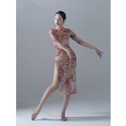 二文字：絶美 早い者勝ち チャイナドレス 中国の風 古典舞踊 夏 半袖 レーヨン プリント 運動着