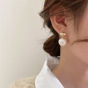 コットンパールピアス　ピアス　アクセサリー　韓国