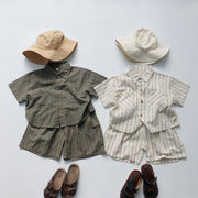 2023夏新作　子供服　カジュアル　セットアップ　半シャツ　ショートパンツ　ストライプ柄　2点セット