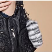 新作  しっぽ   記念日道具  キツネの尻尾  お祭り用   キーホルダー   ストラップ    撮影用具 3色