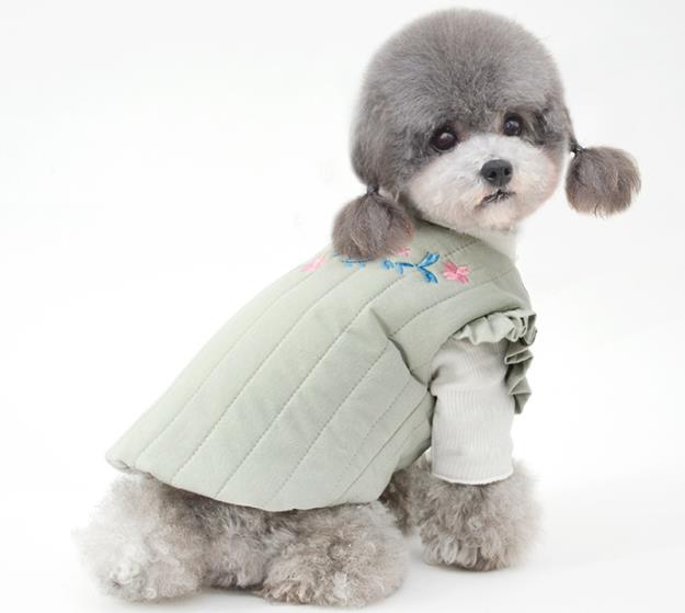 犬服   ペット服  猫犬兼用   ペット用品   ベスト 可愛い   小型犬服  保温     ネコ雑貨3色