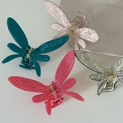 バンスクリップ　ヘアクリップ　ヘアアクセサリー　蝶々　デザイン　かわいい　韓国風　髪飾り