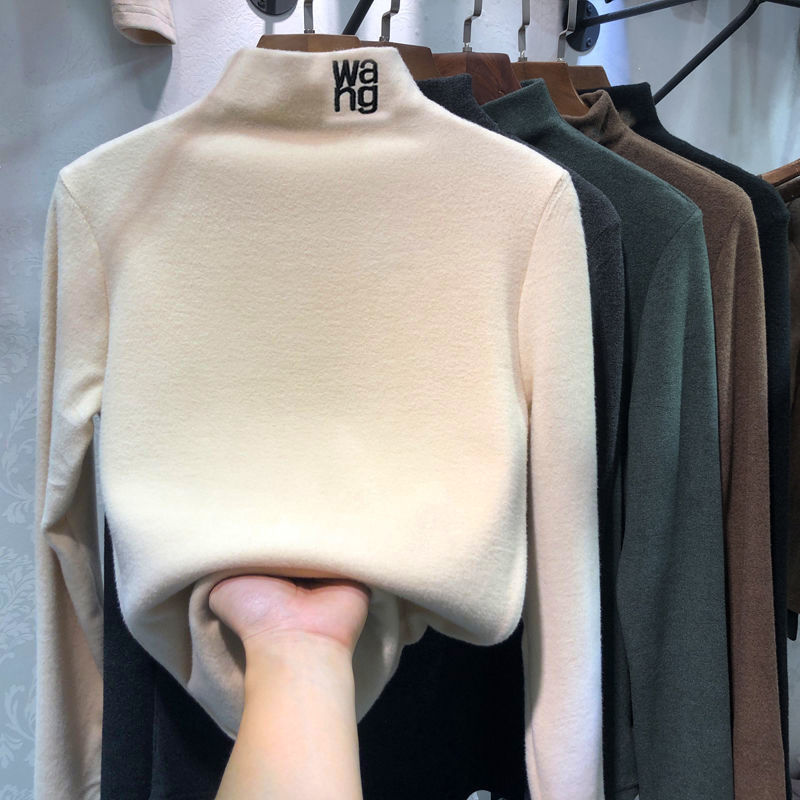 長袖刺繍tシャツ女性韓国版の新製品に保温高襟をつけて上着を冬にする