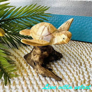 木彫ウミガメ（ホヌ）