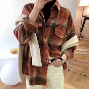 綿の格子の女性の中の長いタイプの秋冬の新型の韓国版のゆったりした長袖のシャツのコートの女性
