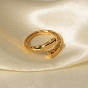 18Kゴールド ステンレスのリング レディース 指輪 ハンマー模様 ステンレスアクセサリー フリーサイズ 指輪