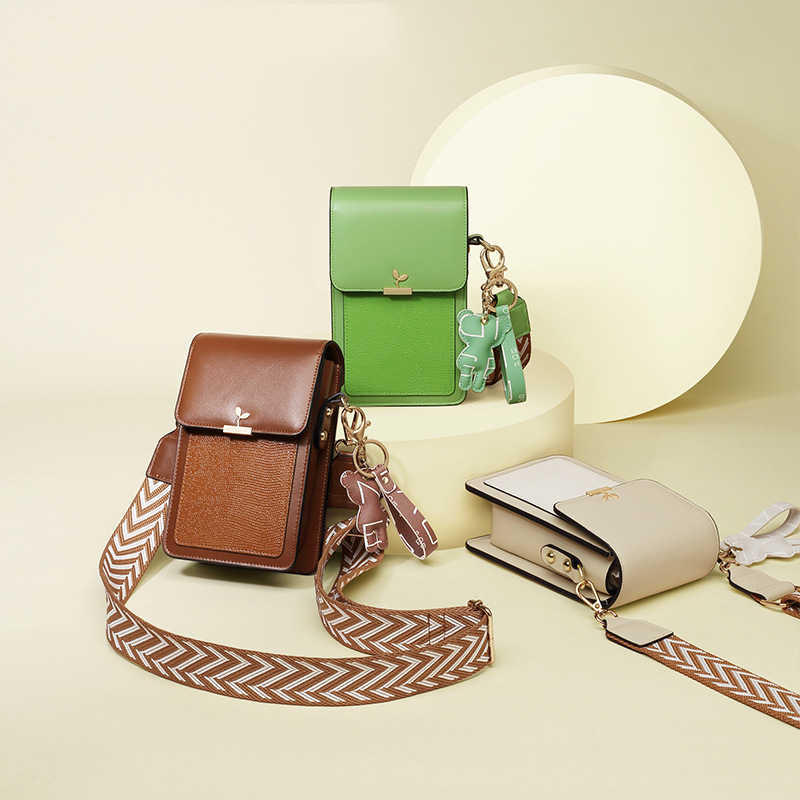 3色 可愛い ミニショルダーバッグ スマホポーチ  スマホバッグ 携帯電話のバッグ レディース 財布