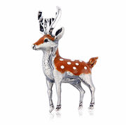 動物 ニホンジカブローチ   鹿のブローチ コサージュピン  クリスマス ブローチ