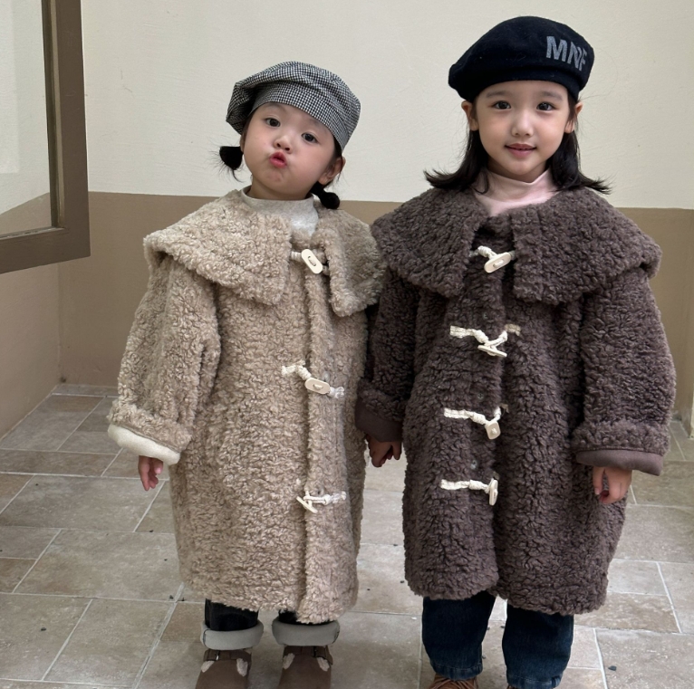 冬新作　韓国風子供服   トップス  ロング   コート  もふもふ  男女兼用