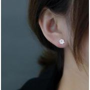 ピアス　アクセサリー S925銀　レディース 耳輪 耳飾り きれいめ　ファッション