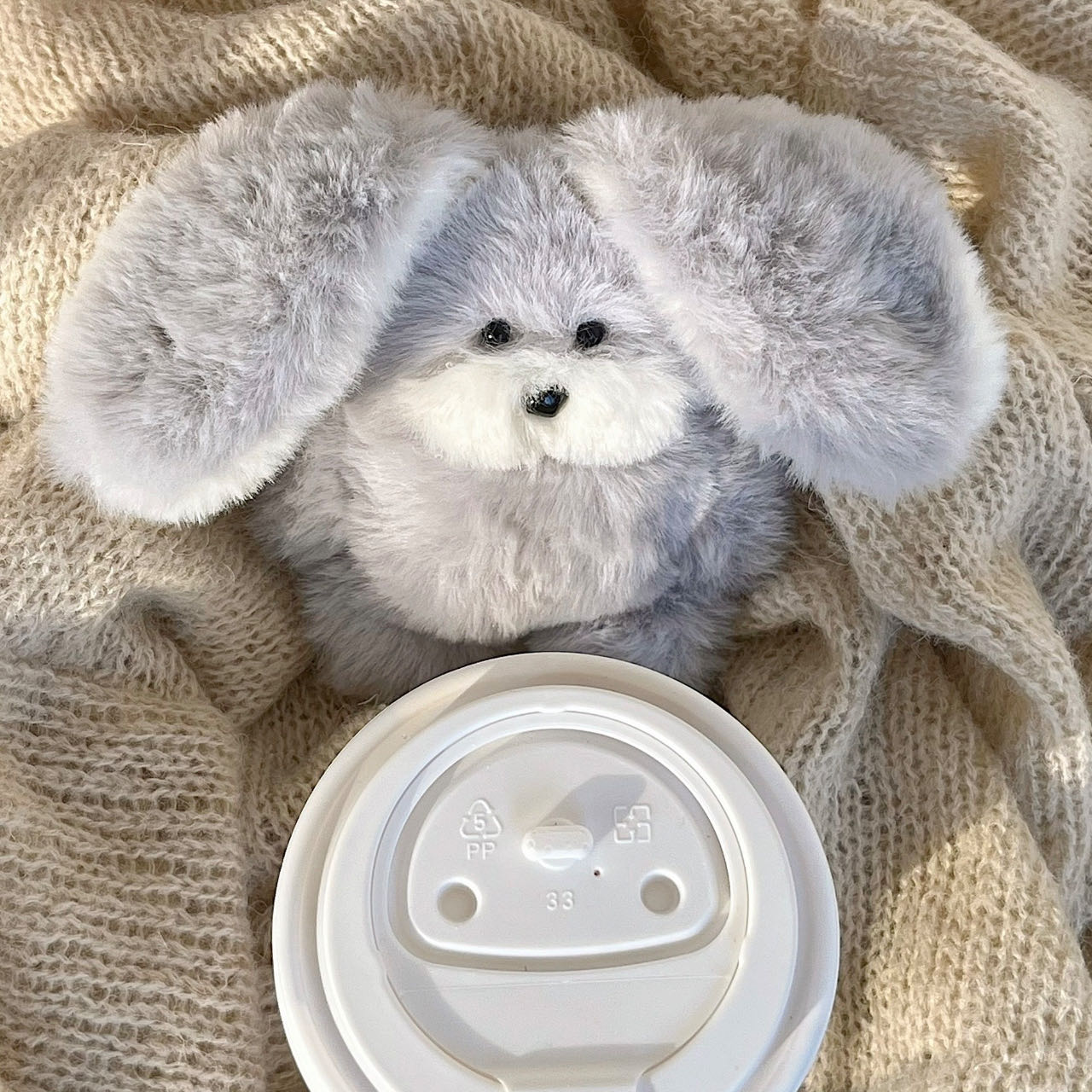 ぬいぐるみウサギ Airpods 第 3 世代☆AppleAirpodsケース 1/2