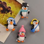 4色  秋冬ペンギン冷蔵庫用マグネット 磁石 動物 冬のコートを着たペンギン 伝言板  磁石 ペンギン雑貨