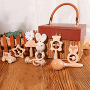 INS 木製  知育玩具  鈴を鳴らす おもちゃ ベビー用玩具 赤ちゃん  おもちゃをなだめ 籐編み スーツ