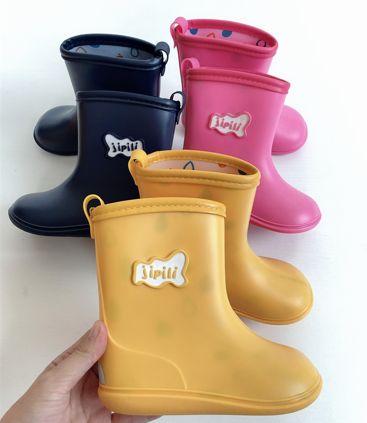 子供レインシューズ レインブーツ 子供用 雨靴 ブーツ 子供 梅雨対策　洗える 入園入学準備 通園