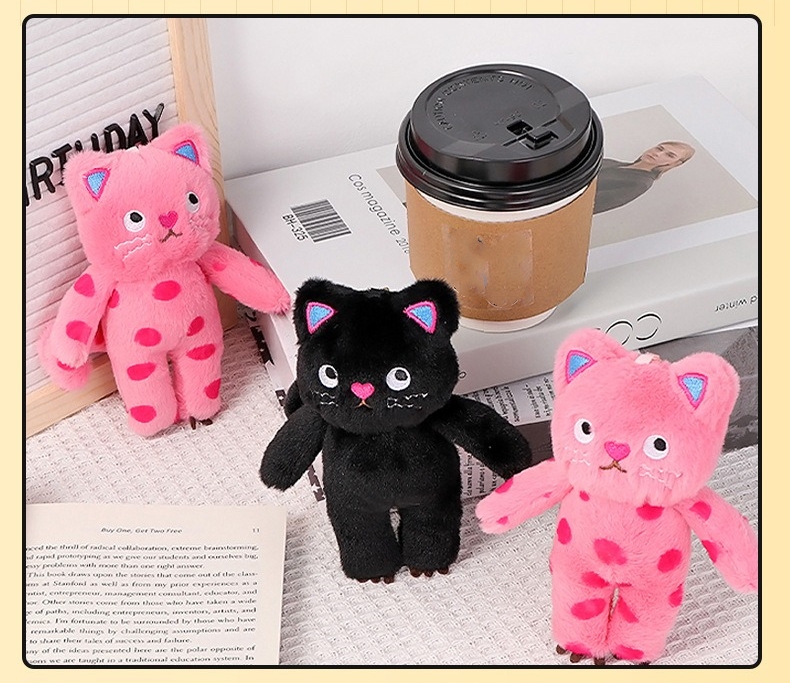 2色 韓国で流行 ぬいぐるみ 猫のキーホルダー ピンク 黒 ネコ 猫