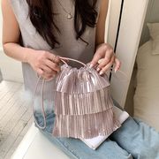 フリル巾着バッグ　ショルダーバッグ　デザイン　バレエコア　韓国ファッション　3colors