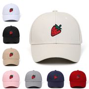 11色 いちご刺繍帽子  キャップ  野球帽   ベースボールキャップ  ユニセックス  ゴルフ帽子  いちご雑貨