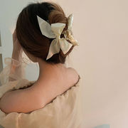 弓のヘアクリップ グリッパー かわいいヘアピン 韓国風 女性のヘアアクセサリー