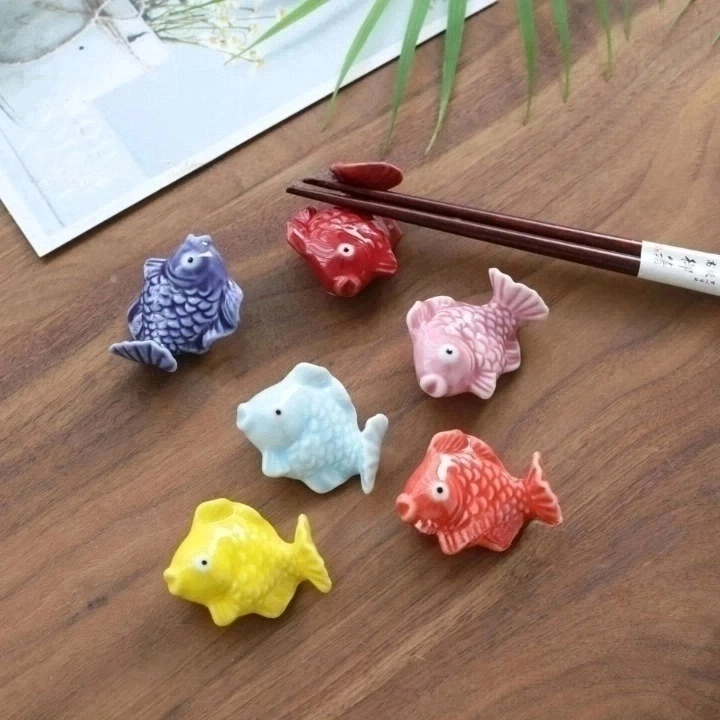 金魚・レジンアート・ペン立て・箸立て 一番人気涼しげ金魚箸置き 箸