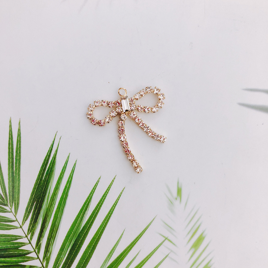 部品 ハンドメイド ピアスチャーム 金 銀 イヤリングパーツ アクセサリーパーツ リボン 蝶結び 手芸用品店