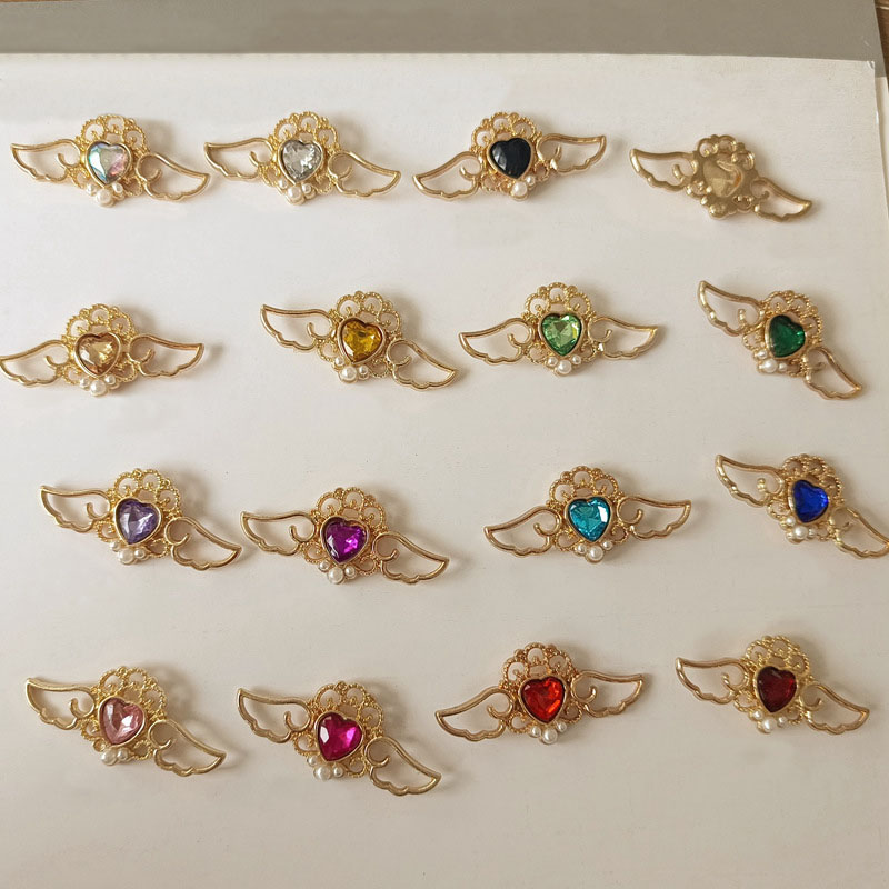 パール チャーム キラキラ チャーム ストーン はね 魔法 ハート アクセサリーパーツ 推し活 メタルチャーム