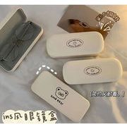 眼鏡ケース　可愛い　眼鏡を掛けたウサギも　可愛く　文具　サングラス収納　収納ボック　162*68*38mm
