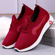 新しい古い北京の布の靴と綿の靴の女性の靴のカジュアルな靴の中で老年の健歩の靴の柔らかい底の女性の快適