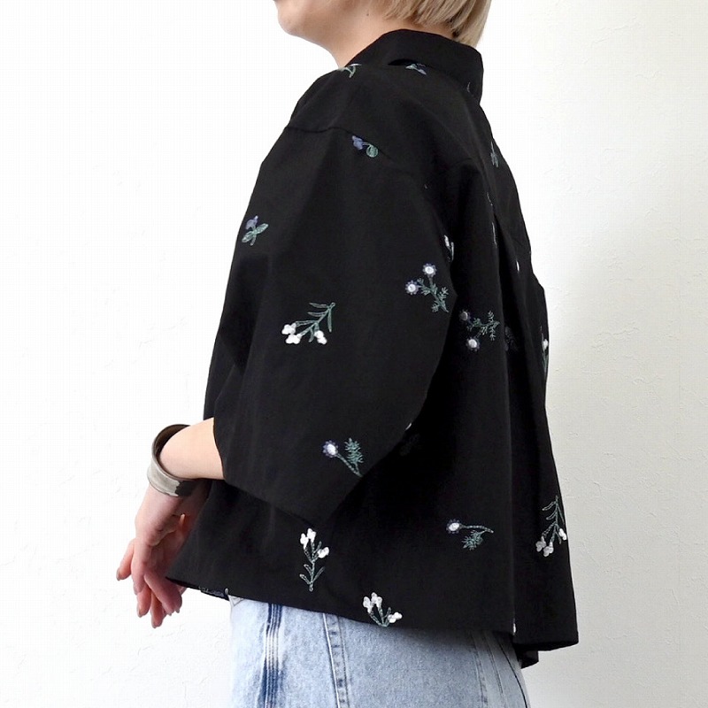 ◎再入荷◎【2025新作】T/Nタフタ 花柄刺繍 ハーフスリーブ