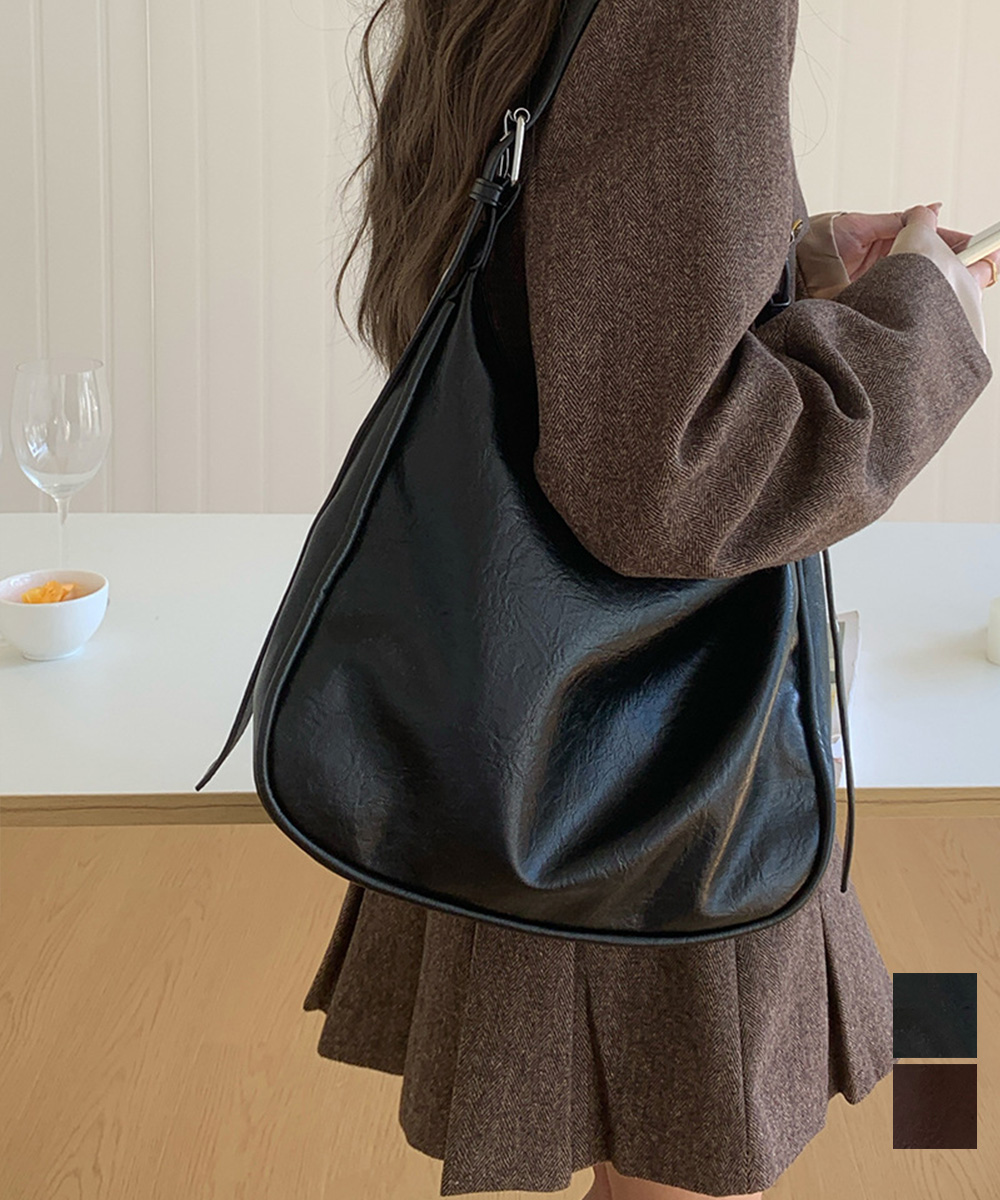 【日本倉庫即納】 ショルダーバッグ 斜めがけ 大容量バッグ