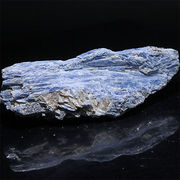 カイヤナイト ブラジル ミナスジェライス州 アラスアイ kyanite 原石 鉱物 結晶 台付