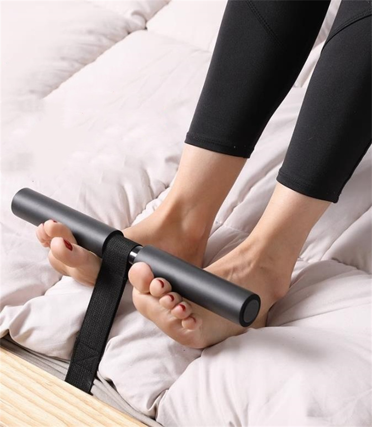 腹筋トレーニングマシン 家用手軽な腹筋ローラー コンパクト設計の腹筋補助器具