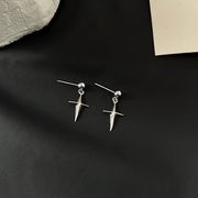 メンズイヤーカフ イヤークリップ ピアス ピアス アクセサリー男女兼用 おしゃれ ピアス夏★2025.6.26