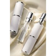 香水アトマイザー 8ml 携帯用 レザー調 小型 旅行用 回転式 プレススプレー 空ボトル